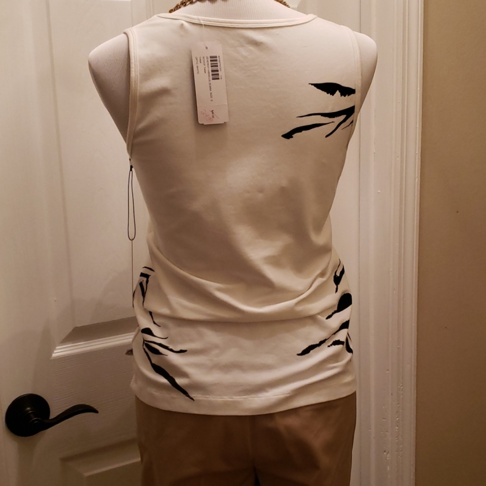 Top - Picture 3 of 4